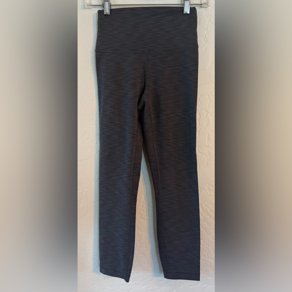 lululemon athletica leggings- cropped- size 4